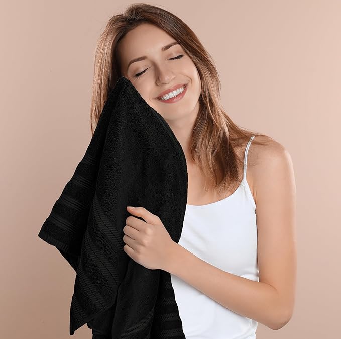 Utopia Towels 4 Pack Premium Extra Large Bath Towels Set, (30 x 60 Inches) 100% Ring Spun Cotton, Lightweight and Highly Absorbent Quick Drying Towels, Perfect for Daily Use (Black)