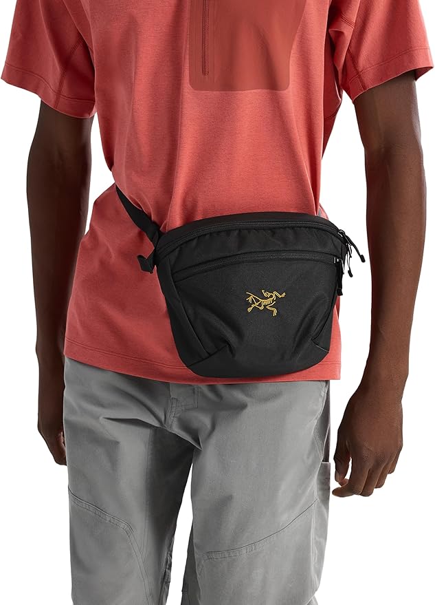 Arc'teryx Mantis 2 Waist Pack Unisex | Versatile 2.5L Waist Pack