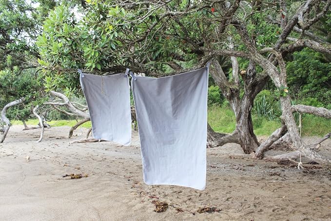 Sports, Travel & Beach Towel - Lightweight, Compact, Absorbent, Quick-Dry, Soft Microfiber Suede - For Camping, Hiking, Gym, Beach, Yoga, CrossFit, Swimming, and Adventures (Green+White, M (40x20"))