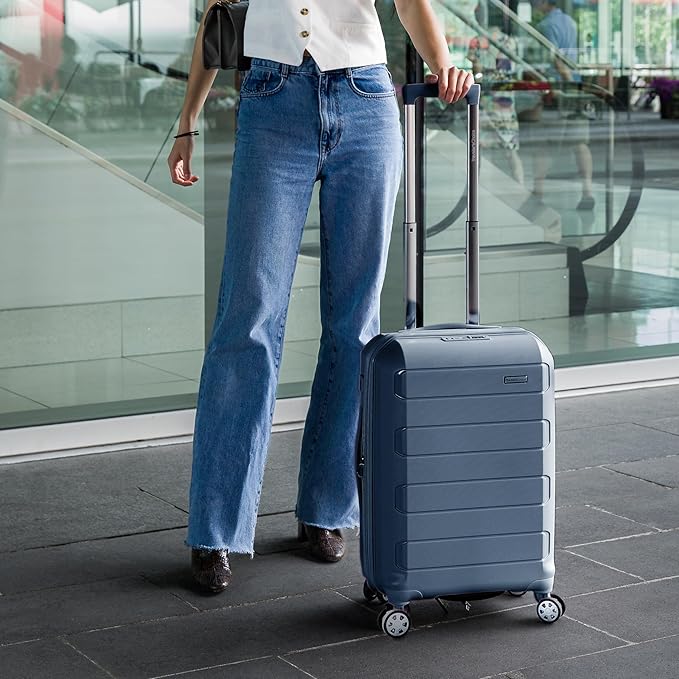 Traveler's Choice Pagosa Hardshell Expandable Luggage with Spinner Wheels, Slate Blue, 3-Piece Set (22/26/30)