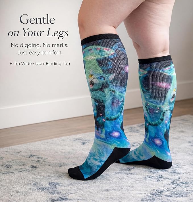Extra Wide Diabetic Socks for Swollen Feet Men Women Non Binding Soft Stretch Colorful Design