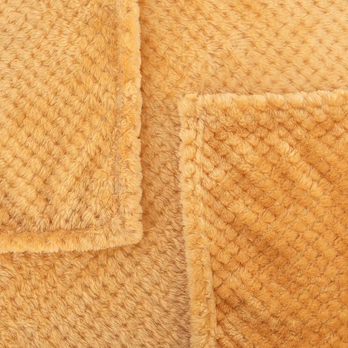 Fuzzy Throw Blanket, Plush Fleece Blankets for Adults, Toddler, Boys and Girls, Warm Soft Blankets and Throws for Bed, Couch, Sofa, Travel and Outdoor, Camping (Throw(50"x70"), L-Banana)