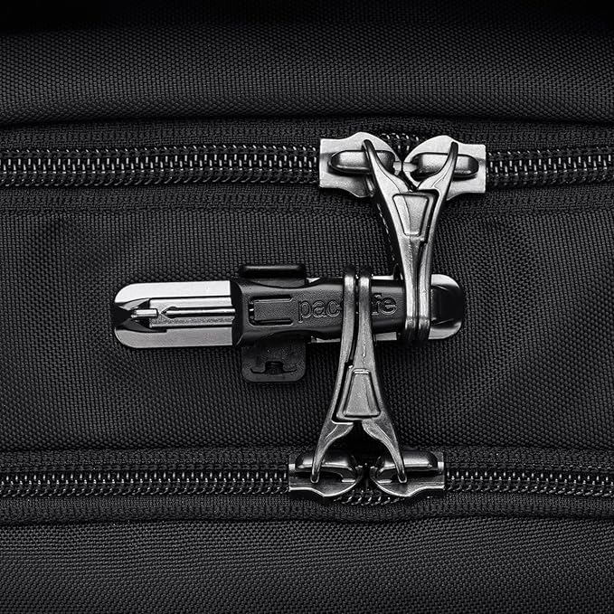 Pacsafe V 26L Tour backpack