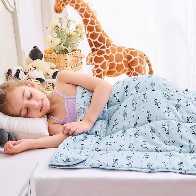 yescool Shark Weighted Blanket 5 Pounds Cooling Weighted Lap Blanket, Heavy Blanket for Sleeping, Weighted Throw Blanket Gifts for 40-60lbs, 36"x48"