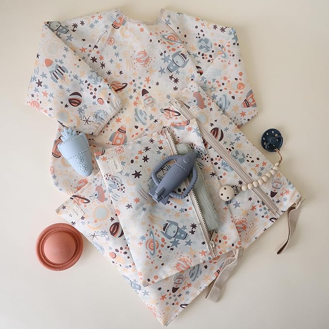 mushie Water Resistant Wet Bags | Large & Small Reusable Storage Bag for Baby Items and Travel | Zippered Pockets with Handle | Machine Washable, Set of 2 (Space)