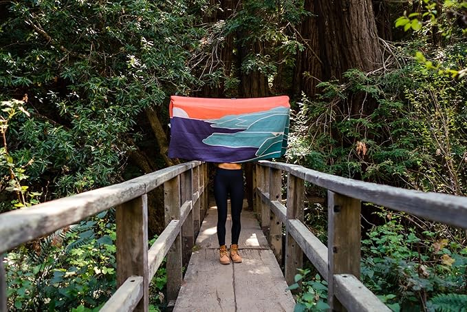 Nomadix Original Towel - Perfect for Beach, Pool, Travel, Camping, Yoga, Scuba - Made with Recycled Materials - Super Absorbent - Sand Resistant - Dive Flag - 72.5x30