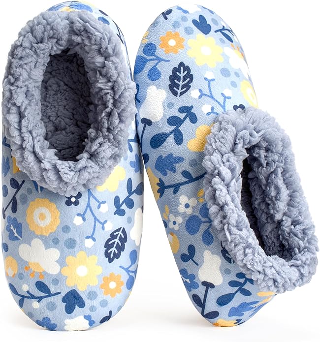 Soft Fuzzy Slippers for Women Indoor, Warm Furry House Sock Shoes Fluffy Lined, Bedroom Booties Non-Slip Gripper Soles, Winter Cozy Christmas Gifts