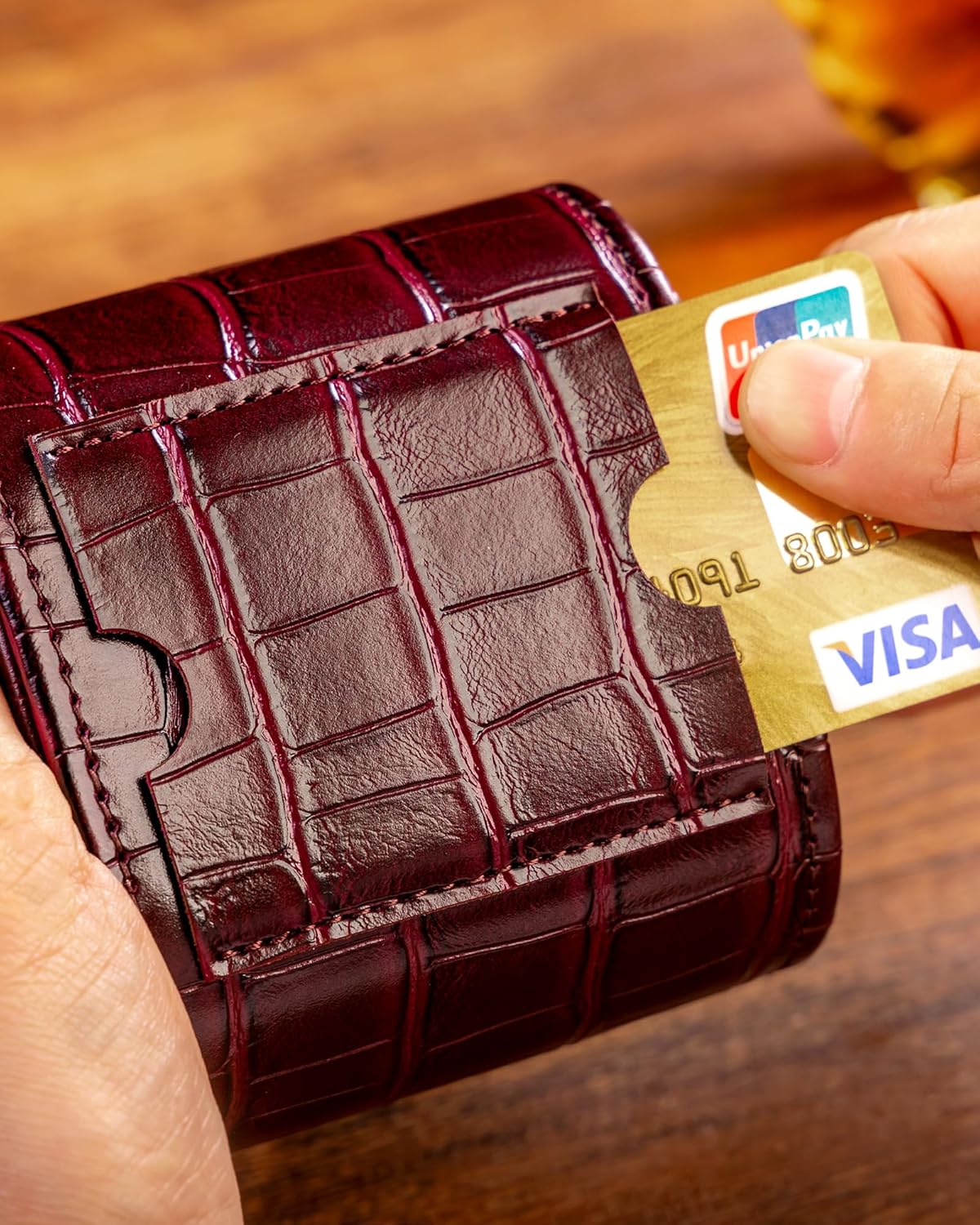 MR.OKAY Single Watch Travel Case- Classic Leather Watch Case with Superb Texture.(Portable Watches Roll Or Organizer for Storage and Display).Festival Gift for Men, All Handcrafted by Artisans.