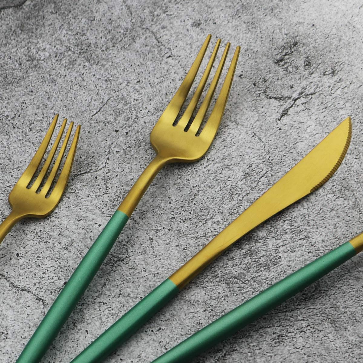 Gugrida 20-Piece 18/10 Stainless Steel Flatware Silverware, Luxury Dinnerware Set Travel Cutlery Tableware Include Knife Fork Spoon Service for 4, Dishwasher Safe (Green Handle Matte Gold)