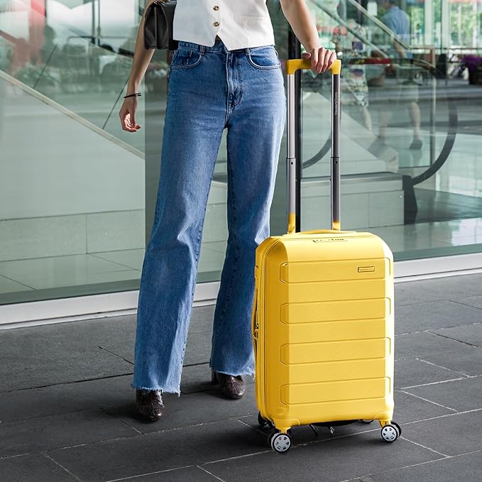 Traveler's Choice Pagosa Hardshell Expandable Luggage with Spinner Wheels, Yellow, 2-Piece Set (22/26)