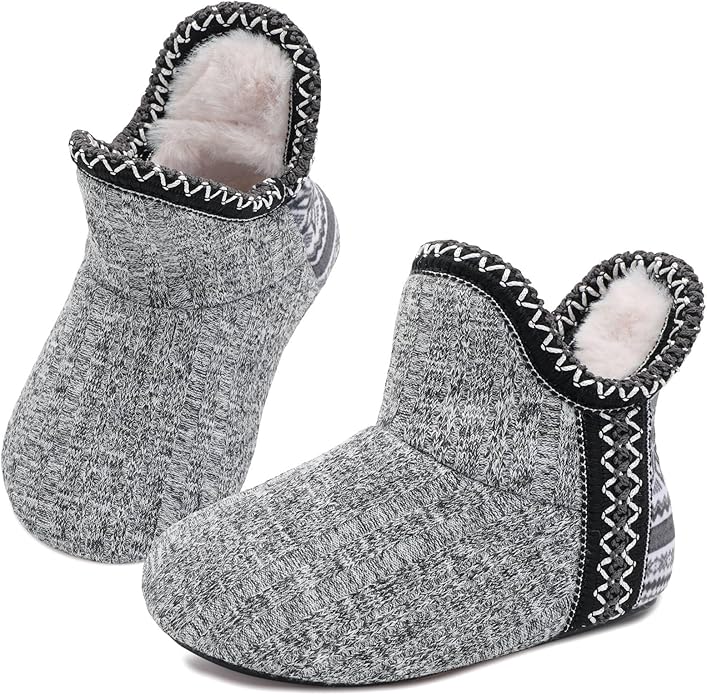LeIsfIt Toddler Slippers Boys Girls Cozy Warm House Shoes Kids Non-slip Winter Slipper Booties Slip on Plush Lining Sock Slippers
