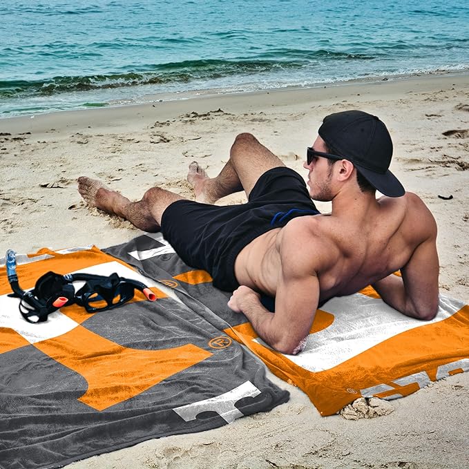 Northwest NCAA Unisex-Adult Microfiber Beach Towel