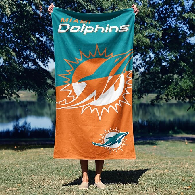 Northwest NFL Oversized Microfiber Beach Towel, 60 x 70 Inches – Quick Dry, Sand Resistant, Lightweight, Highly Absorbent, Shibori Design