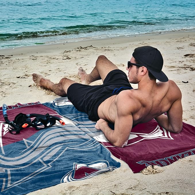 Northwest NHL Unisex-Adult Microfiber Beach Towel
