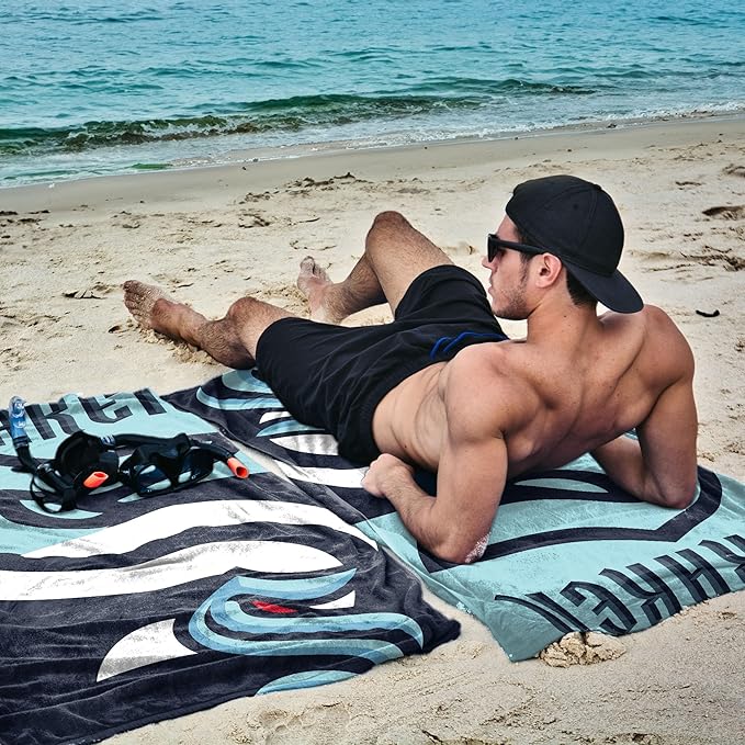 Northwest NHL Unisex-Adult Microfiber Beach Towel