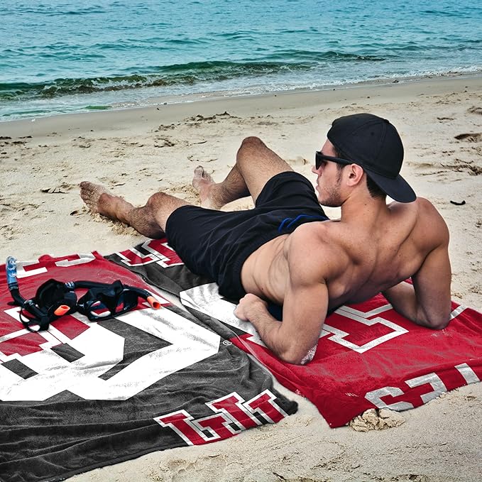 Northwest NCAA Unisex-Adult Microfiber Beach Towel