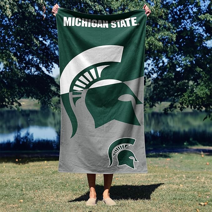 Northwest NCAA Unisex-Adult Microfiber Beach Towel