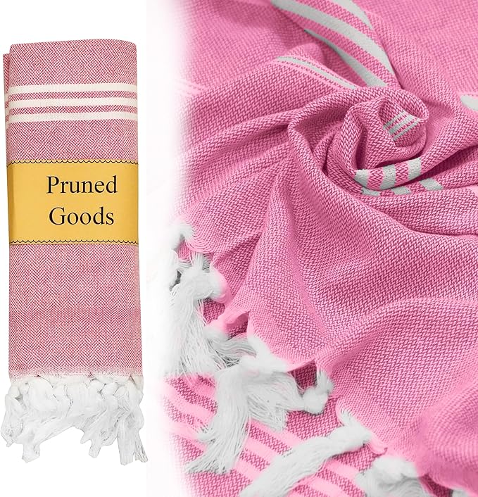 Turkish Beach Towel with Hidden Zipper Pocket 100% Cotton Oversized 72 x 37 Inches Quick Dry Sand Free Lightweight Compact for Beach, Pool, Travel, Bath, and Yoga (Light Pink)