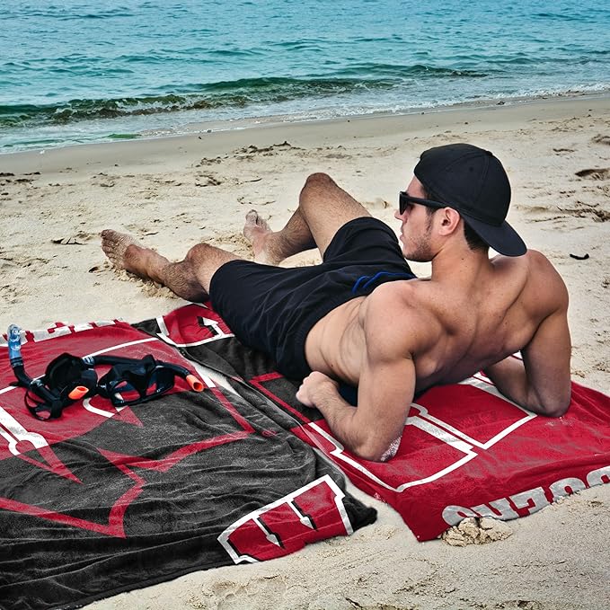 Northwest NCAA Unisex-Adult Microfiber Beach Towel