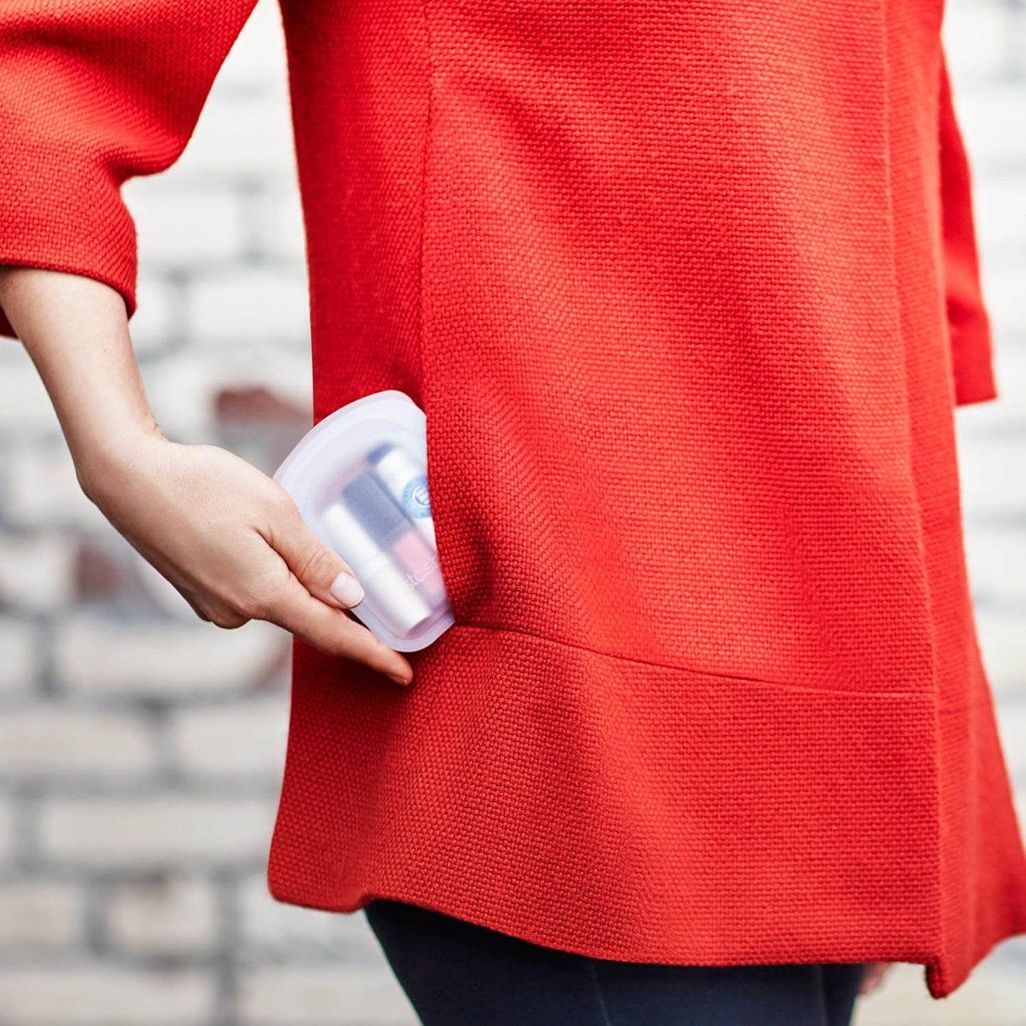 Stasher Premium Silicone Reusable Food Storage Pocket Bags, 2-Pack, Clear + Aqua, Multi-Use Food Storage Bags, Lunch Bag, Travel Containers, BPA Free, Leak-free, Dishwasher-Safe, Eco-friendly, 4 Oz