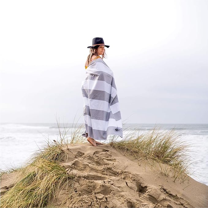 Wise Owl Outfitters Microfiber Beach Towel (7x4 ft) – Extra Large, Quick Dry, Lightweight and Sand Free for Adults at The Beach, Pool, Gym, Yoga, or for Travel and Outdoor Use