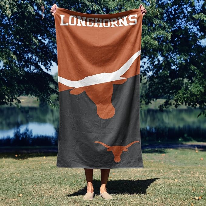 Northwest NCAA Unisex-Adult Microfiber Beach Towel