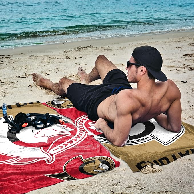 Northwest NHL Unisex-Adult Microfiber Beach Towel