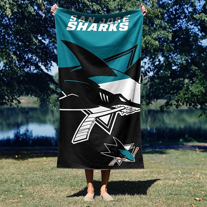 Northwest NHL Unisex-Adult Microfiber Beach Towel