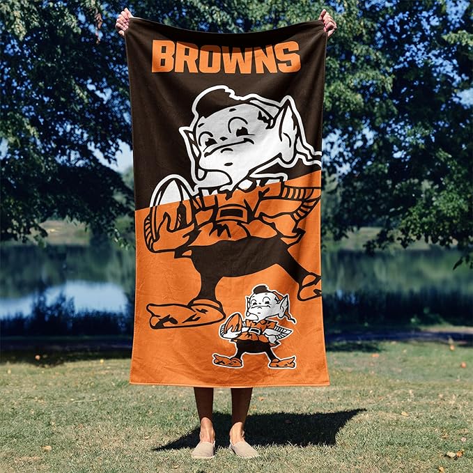 Northwest NFL Oversized Microfiber Beach Towel, 60 x 70 Inches – Quick Dry, Sand Resistant, Lightweight, Highly Absorbent, Shibori Design