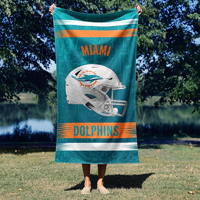 Northwest NFL Oversized Microfiber Beach Towel, 60 x 70 Inches – Quick Dry, Sand Resistant, Lightweight, Highly Absorbent, Shibori Design