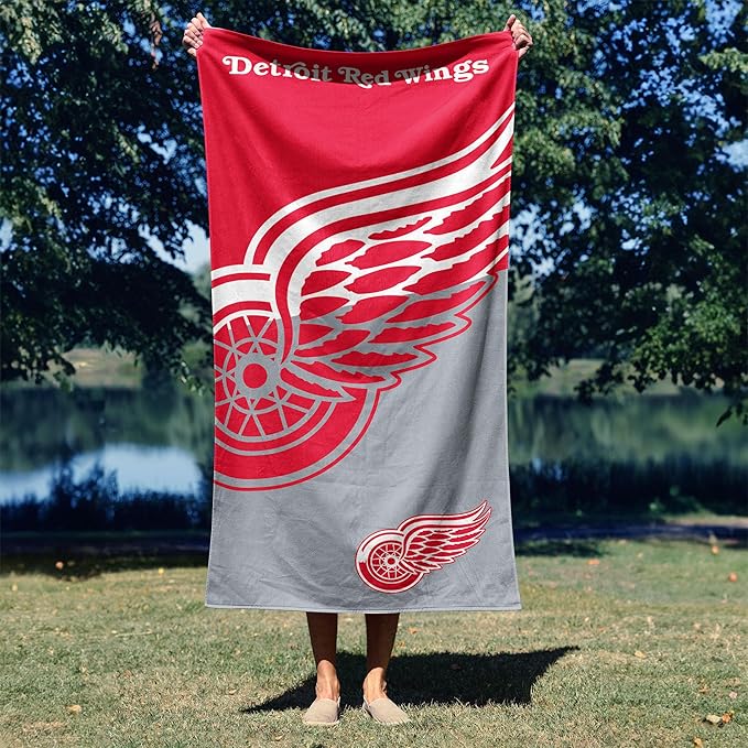 Northwest NHL Unisex-Adult Microfiber Beach Towel