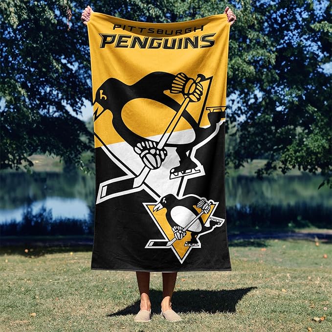 Northwest NHL Unisex-Adult Microfiber Beach Towel