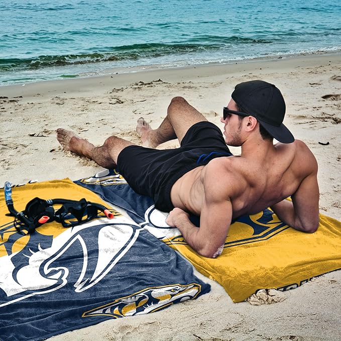 Northwest NHL Unisex-Adult Microfiber Beach Towel