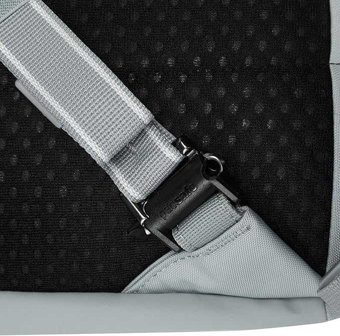 Pacsafe V 12L Tech backpack