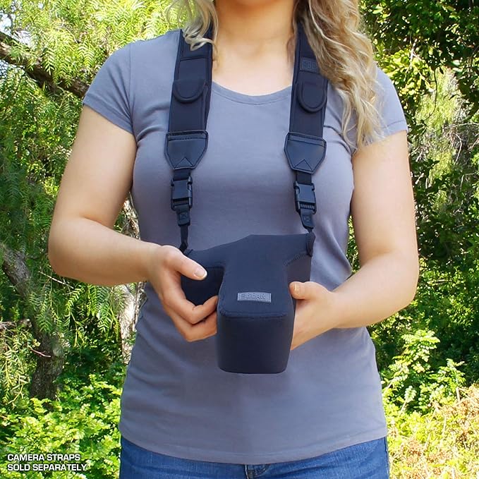 USA Gear Camera Sleeve (Zoom) for Compact SLRs with Lens Compatible with Canon EOS R100 Nikon Z30 Sony ZV-E10, and more - Padded Neoprene DSLR Case with Accessory Pocket & Belt Loop (Black)