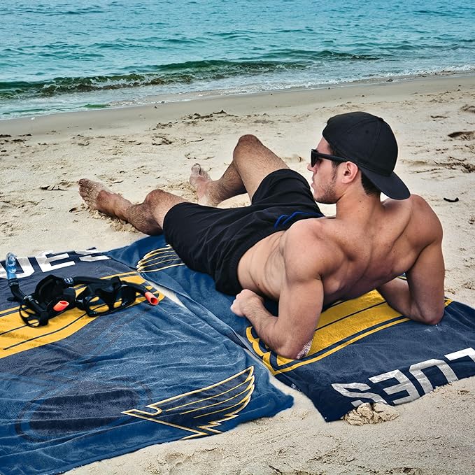 Northwest NHL Unisex-Adult Microfiber Beach Towel